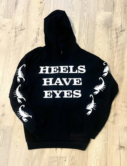 HEELS HAVE EYES HOODIE (BLACK/WHITE) Not oversized